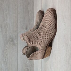 Vince Camuto Women Palmina Leather Heels Boots shoes sz 11M